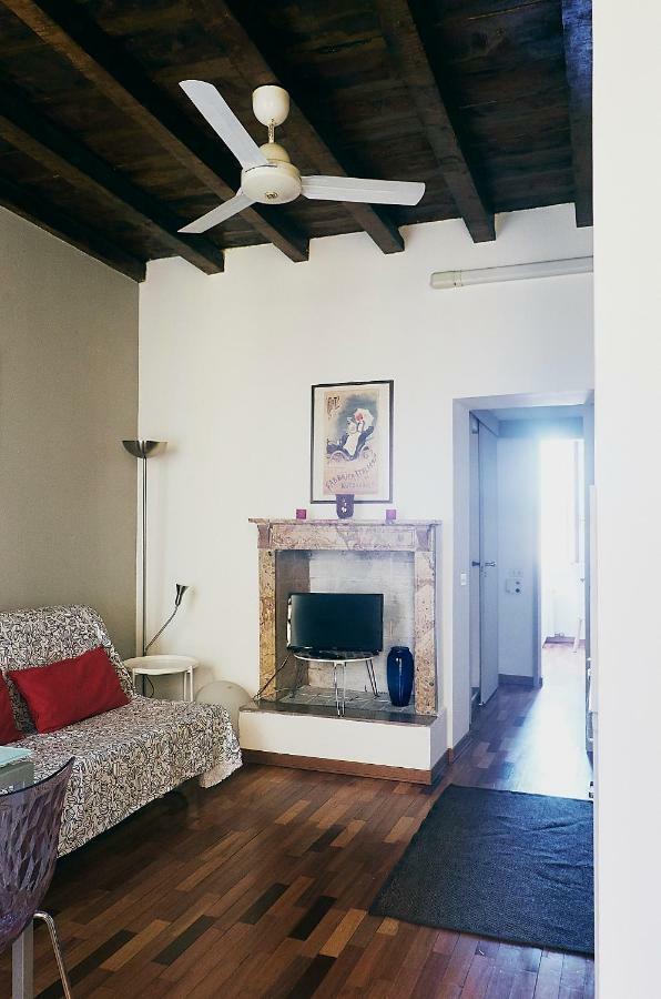 Lovelyloft - Ripa Naviglio Grande Milaan Buitenkant foto